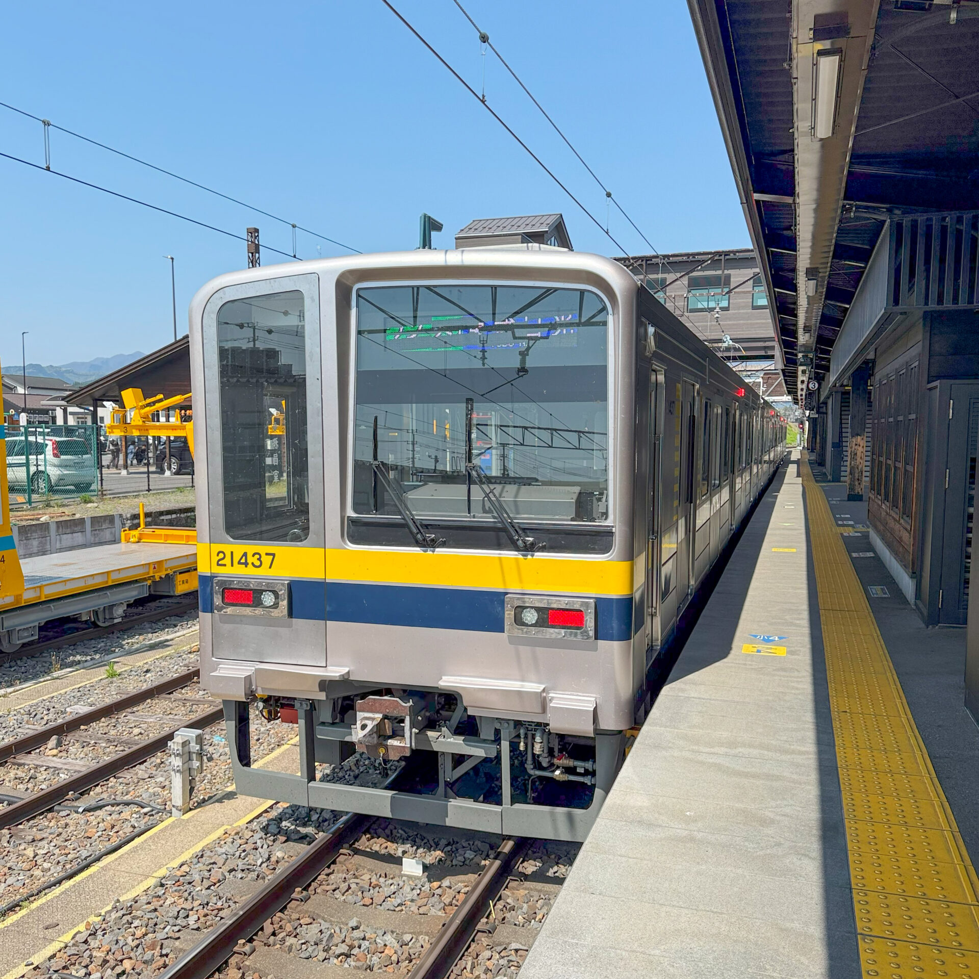 東武日光線普通列車下今市駅にて