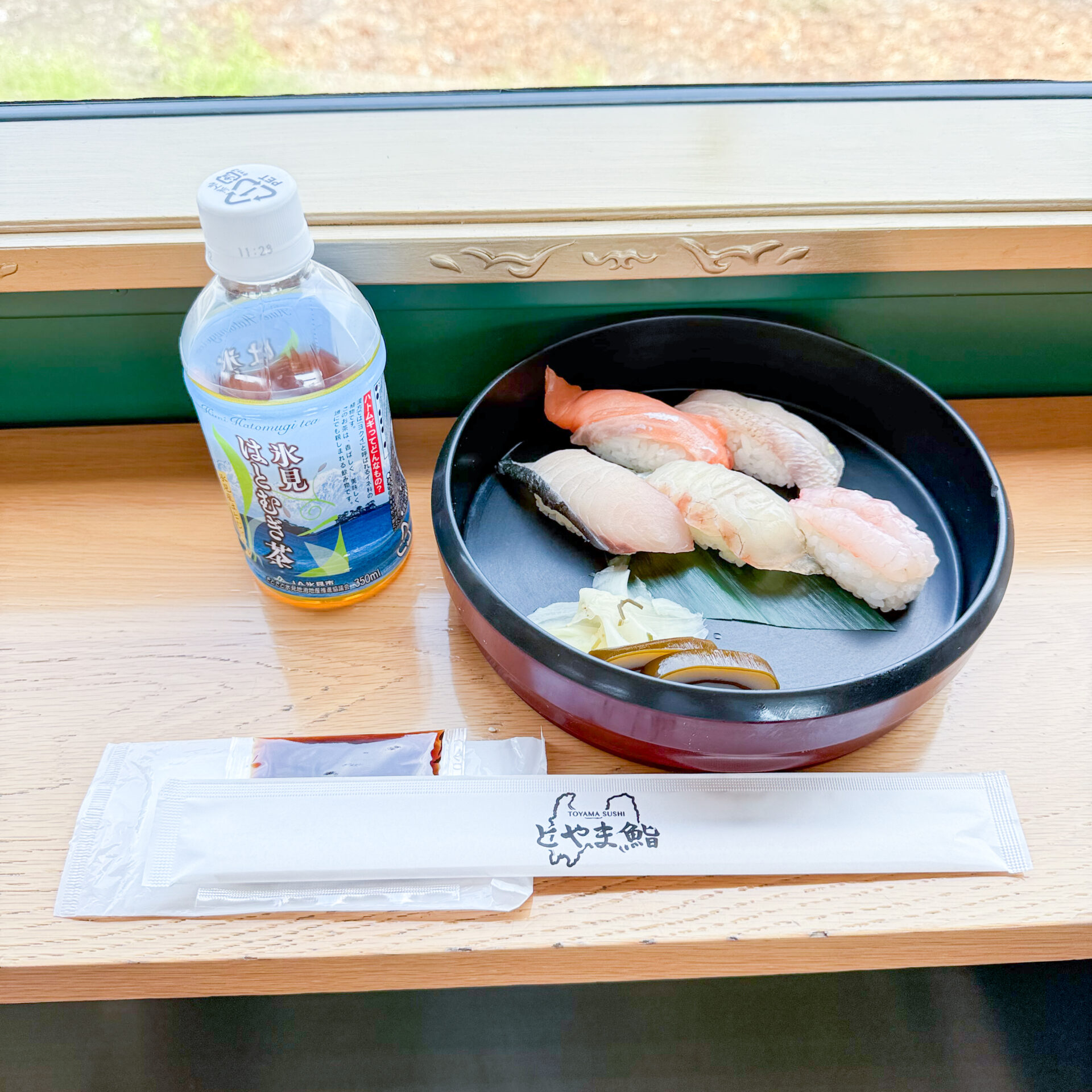 べるもんたぷち富山湾鮨セット