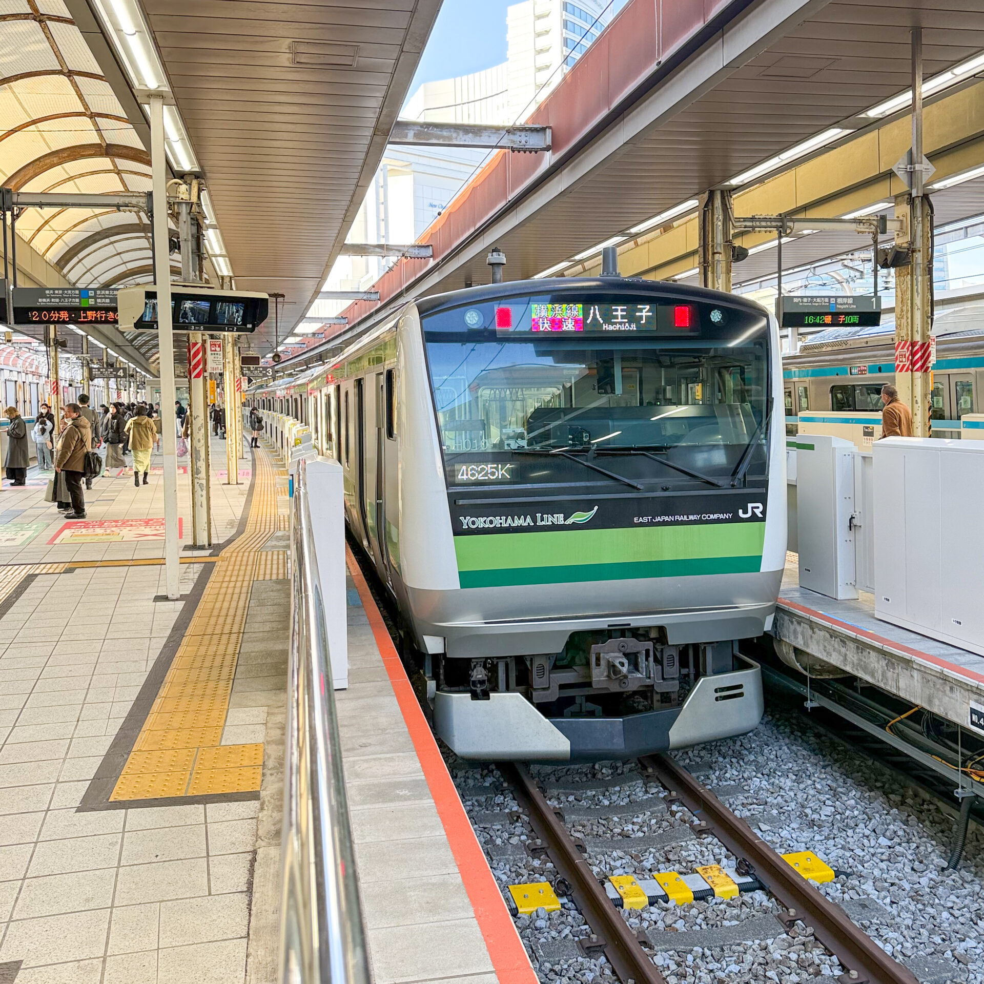 根岸線桜木町駅