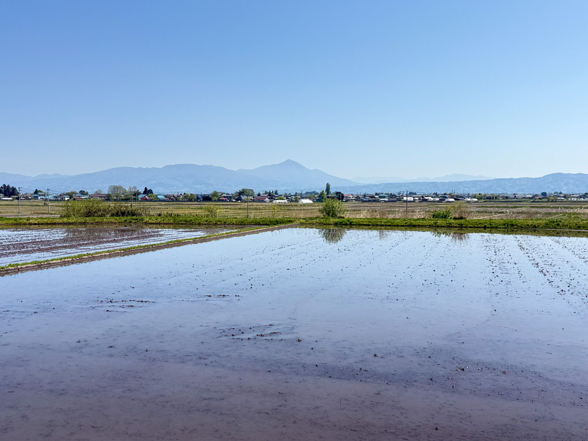 風っこ只見線満喫号から眺める会津盆地
